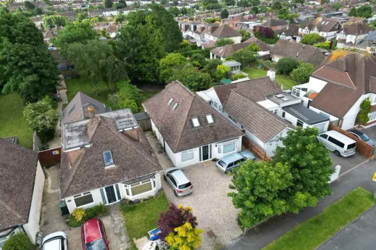 Spacious 4-Bedroom Detached House in Patcham