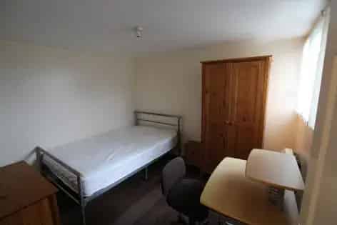 7 Bedroom Student House Manchester All Bills Included No Deposit