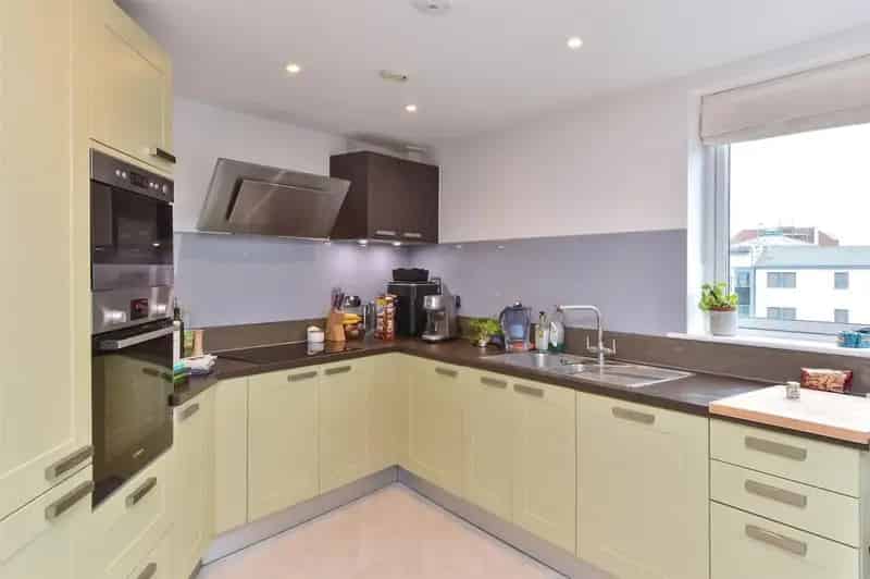 2 Bedroom Flat for Sale in Brighton Seafront
