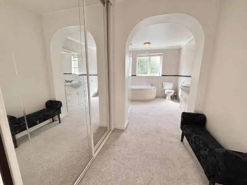 3 Bed House for Sale Barnsley Spacious Open Plan Modern Family Home