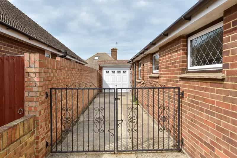 2 Bedroom Semi-Detached Bungalow for Sale