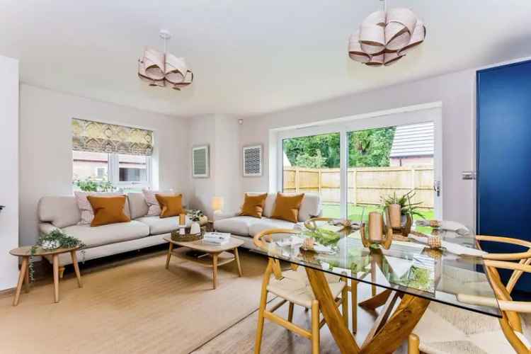 2 Bed Detached Bungalow with Garage and Landscaped Garden