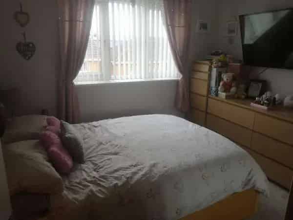 Modern Apartment Dukinfield Newbuild Estate Private Parking