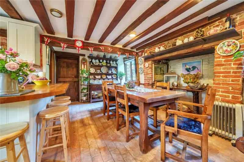 Grade II Listed House with Stunning Gardens Near Metfield