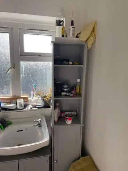 3 Bedroom Semi-Detached House with Garden and Playroom