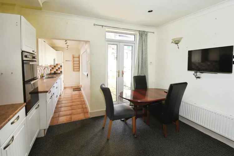 2-Bed Terraced House For Sale Near Amenities and Transport