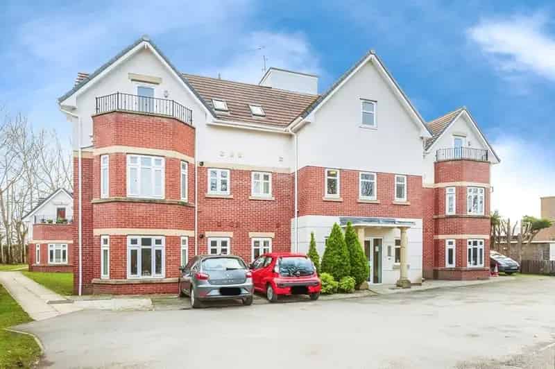 2 Bedroom Flat to Rent Poulton le Fylde FY6 Over 55s