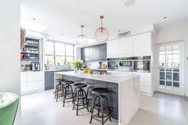 Luxury Family Home in Regency Close Bishop's Stortford
