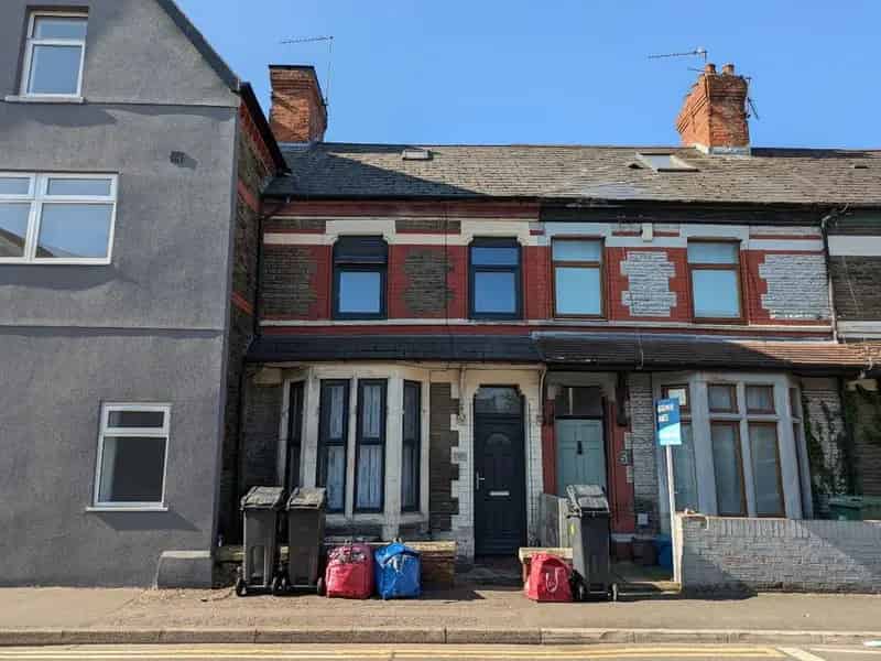 3 Bedroom Apartment to Rent