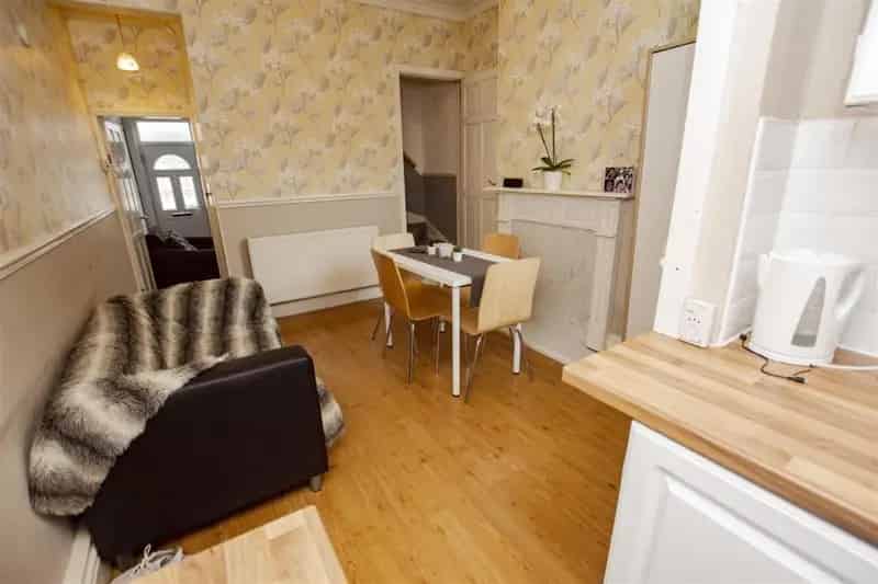 2 Bedroom Student House 2025 2026 Academic Year