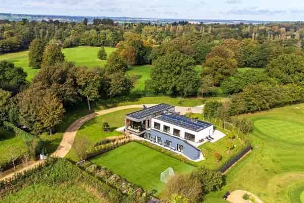 Hitcham Lane, Taplow, Maidenhead, Berkshire, SL6 0HG | Property for sale | Savills