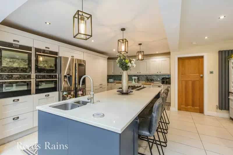 4 Bedroom Semi Detached House to Rent Chorley Lancashire