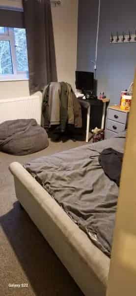 3 Bedroom House Large Garden Family Home