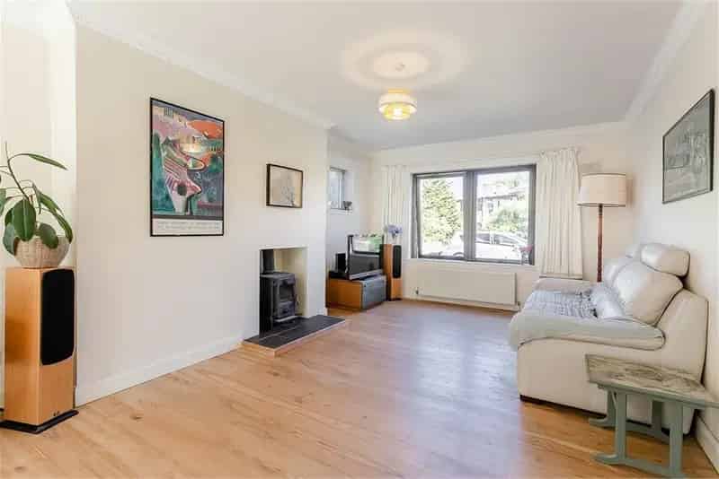 4 Bed Detached House with 2 Reception Rooms Craiglockhart