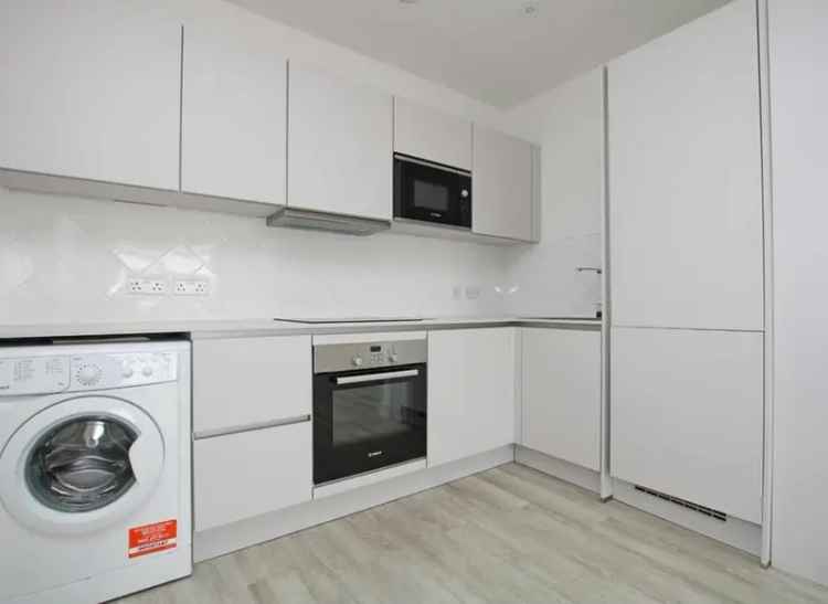 2 Double Bed Apartment with Balcony and Ample Storage