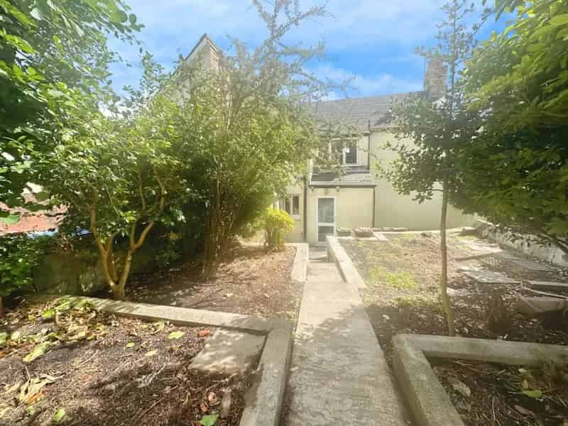 3 bedroom terraced house