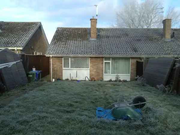 Bungalow For Rent in East Suffolk, England