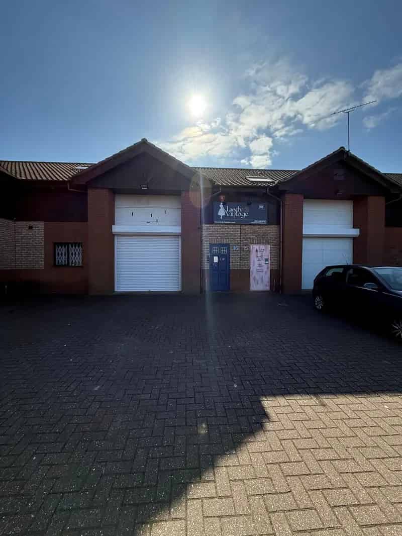 Modern Two-Storey Business Unit with Workshop and Office Space