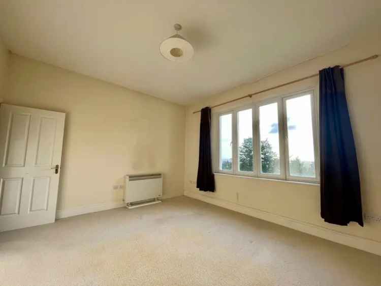 Flat For Sale in Malvern Hills, England