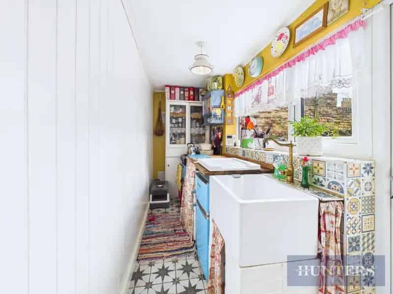 4 Bedroom House For Sale in Scarborough