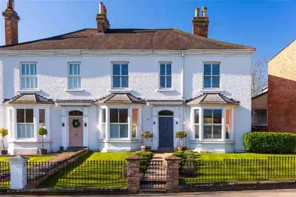 Four Bedroom Victorian Home with Contemporary Extension