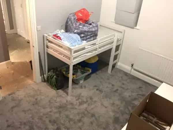 Large 2 Bed House Near Shops and Nature Reserve