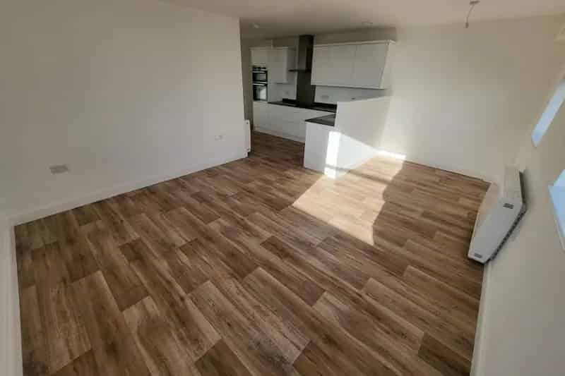 Two Bedroom Apartment Horfield Zero Deposit Available