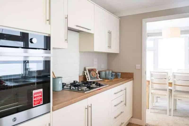 2 Bed Park Home for Sale -  Fully Furnished & Gated Development
