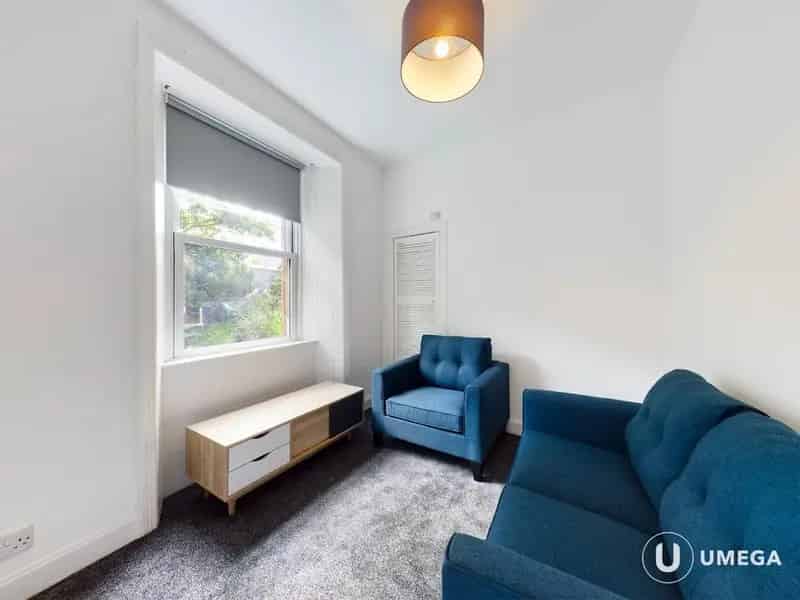 3 Bedroom Apartment to Rent in Meadowbank