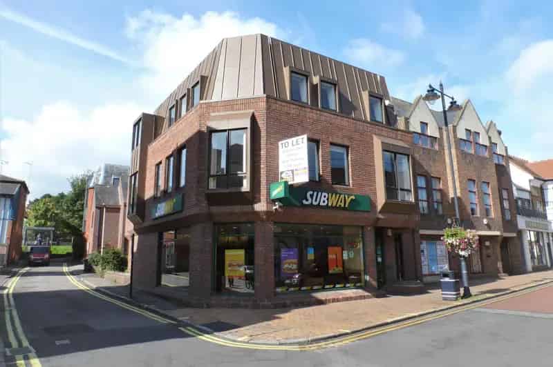 Maidenhead Town Centre Office Suite - Modern Open Plan Space