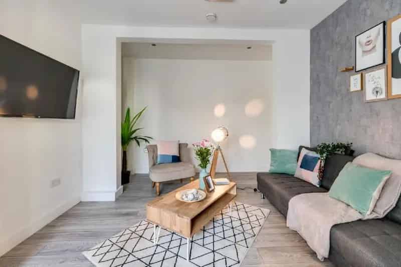 6 Bedroom House Share - Students - £1000 Cashback