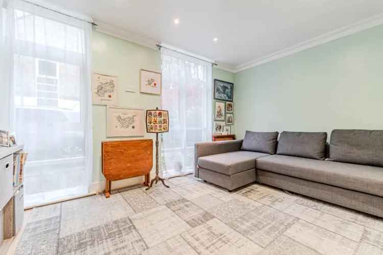 Apartment For Sale in Leeds, England