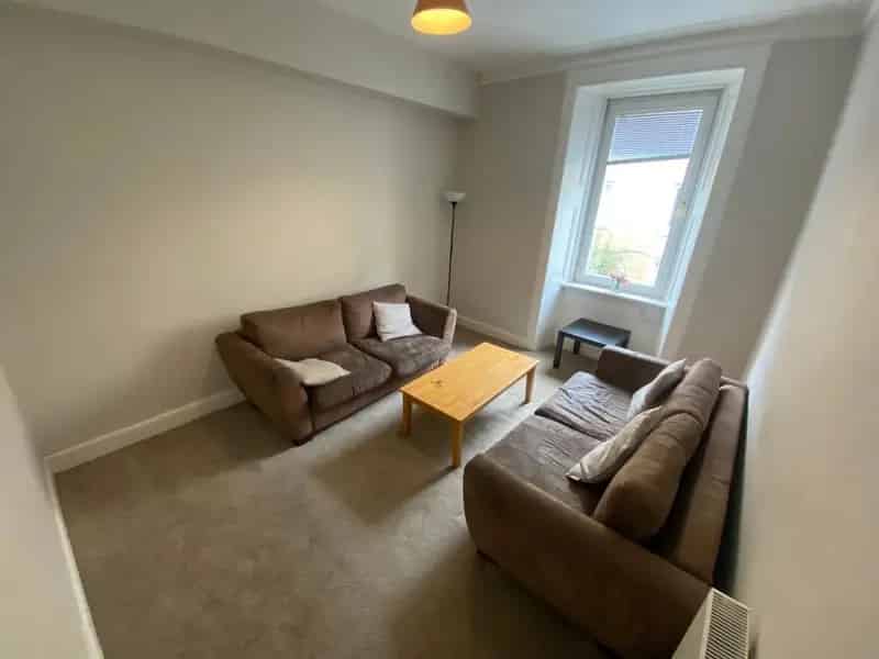 4 Bedroom HMO Flat to Rent Edinburgh