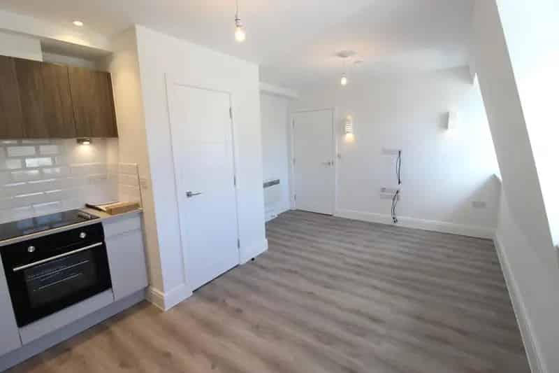 Luxury 1 Bedroom Apartment in Bournemouth The Old Sorting Office
