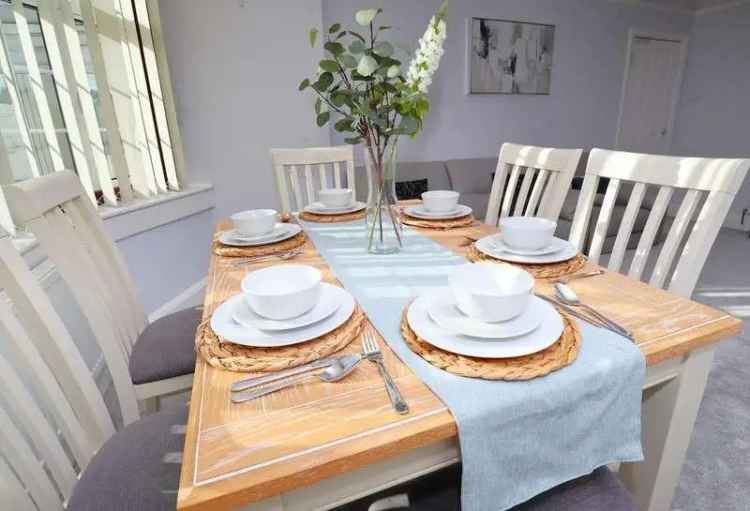 5 Bed House for Sale Near Willingdon School