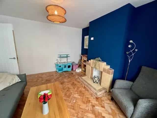 Immaculately Presented 3 Bed Family Home Near Cardiff City Centre
