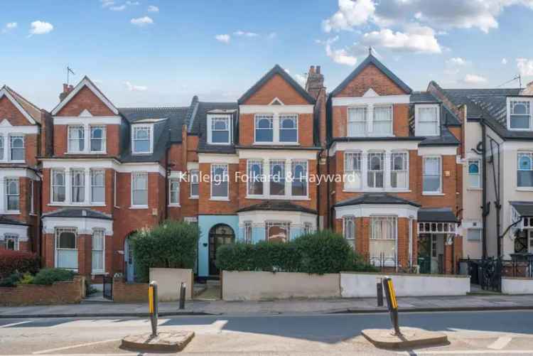 Charming 5 Bedroom House 2400 Sqft 100ft Garden Potential Extension