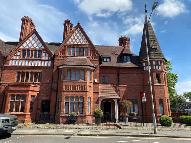 Chester Office Building 2650 sq ft Grade 2 Listed