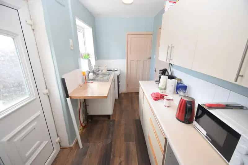 3 Bedroom Terraced House for Sale near Shipley Town Centre