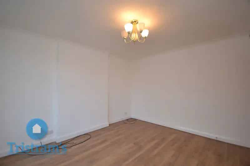 4 Bedroom Detached House to Rent Wollaton