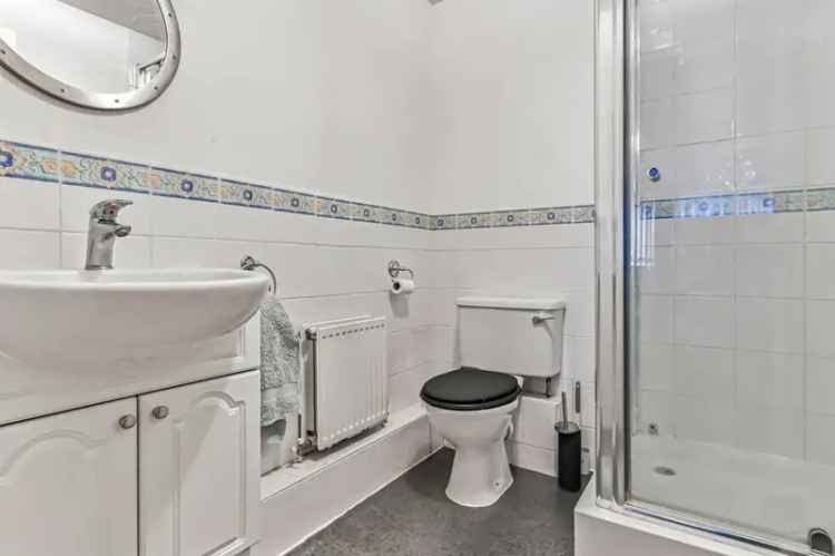 2 Bedroom Flat Bournemouth Town Centre Secure Gated Development