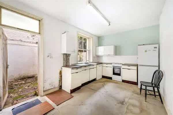 Nevern Square, London, SW5 9PF | Property for sale | Savills