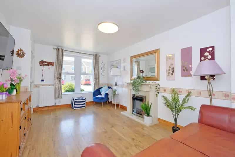 3 Bedroom Mid Terraced House Balmedie