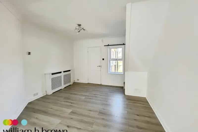 Two Bedroom Mid Terraced House Ipswich Zero Deposit Available