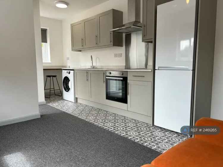 1 Bedroom Flat Kings Heath Stirchley Refurbished