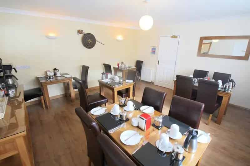 Guest House for Sale by CCL Property