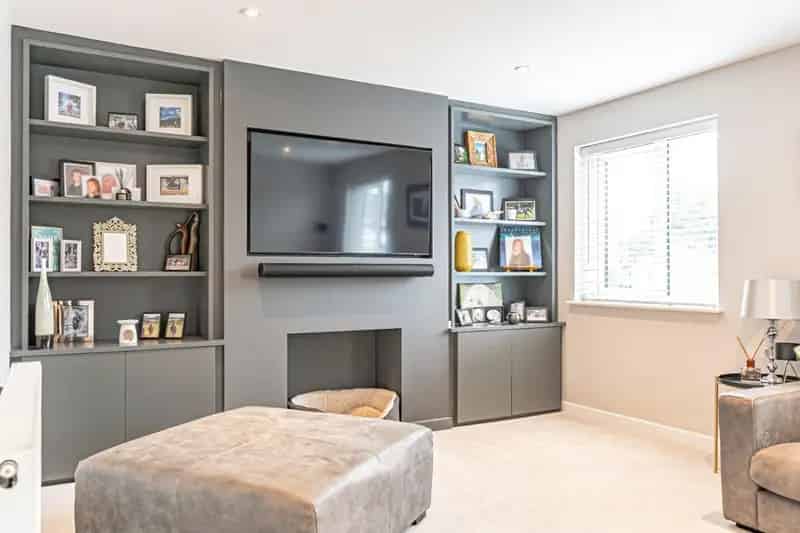 4 Bedroom House For Sale Turnkey Condition