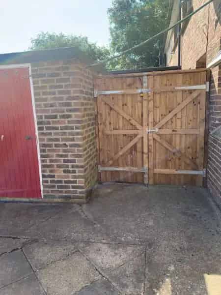 Semi Detached House Near Headcorn Station Large Garden Three Bedrooms