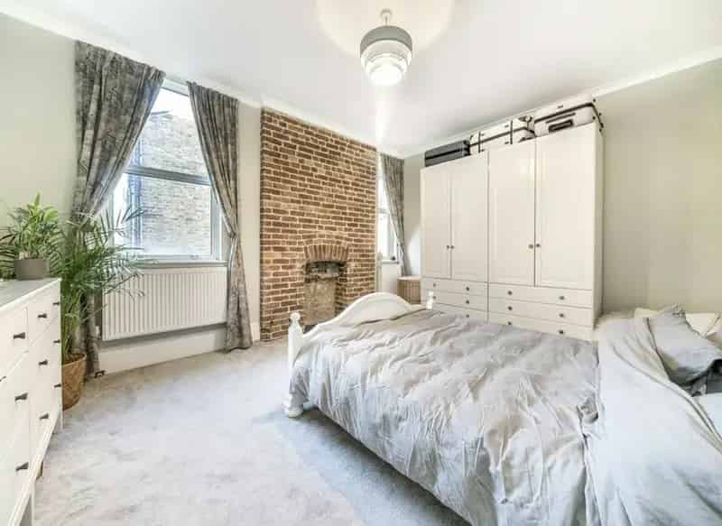 Two Double Bedroom Apartment Ainsworth Road