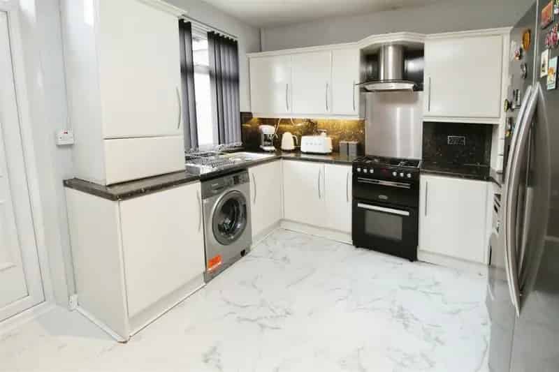 3 Bedroom Terraced House For Sale - Ideal First Time Buy Or Investment